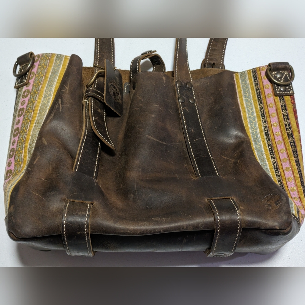 Oak River Leather Mini Market Tote - Picture 5 of 16